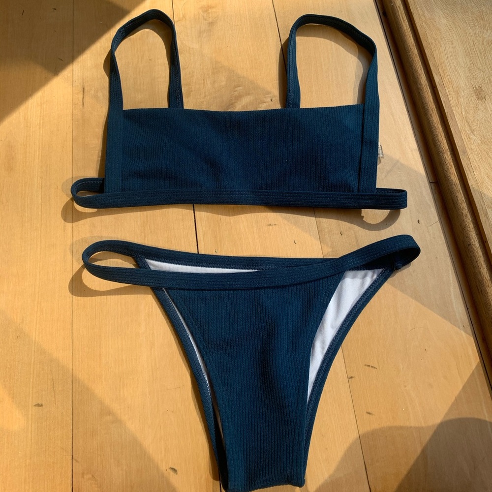 Shien bathing suit